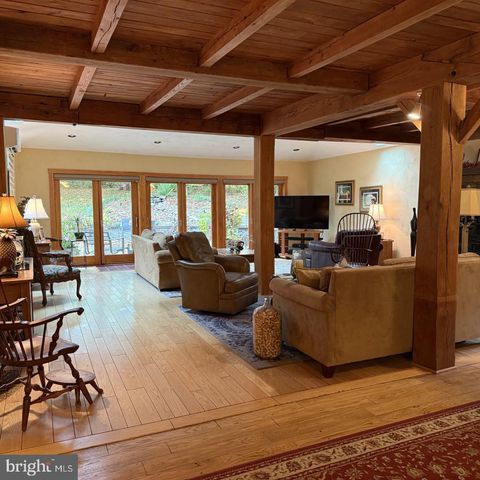 2237 EARLYSTOWN RD, Centre Hall, PA 16828