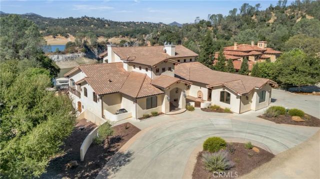 8820 Cantinas Point, Bradley, CA 93426