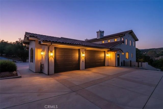 8820 Cantinas Point, Bradley, CA 93426
