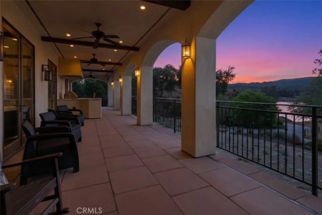 8820 Cantinas Point, Bradley, CA 93426