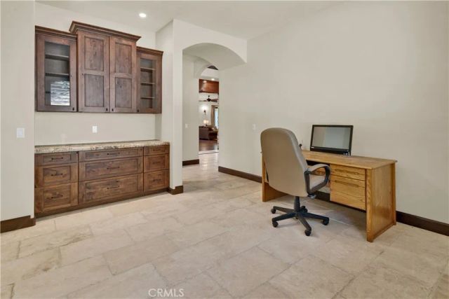 8820 Cantinas Point, Bradley, CA 93426