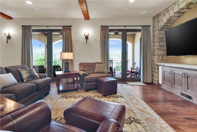 8820 Cantinas Point, Bradley, CA 93426