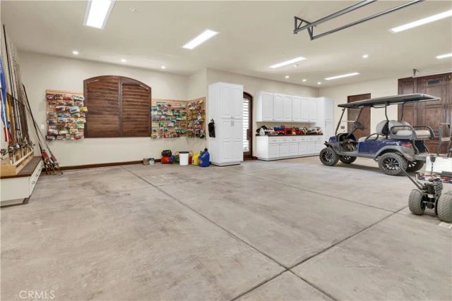 8820 Cantinas Point, Bradley, CA 93426