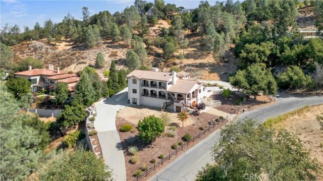 8820 Cantinas Point, Bradley, CA 93426