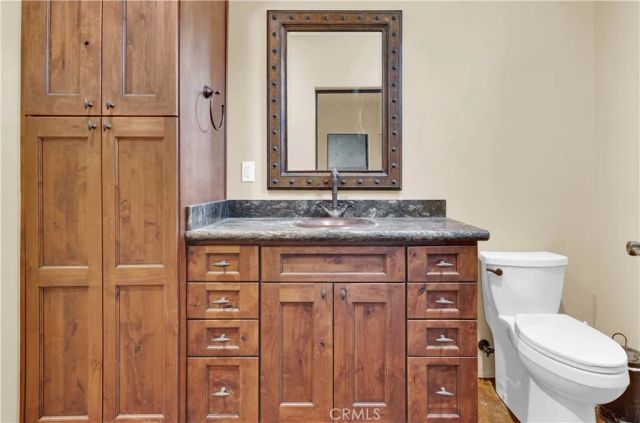 8820 Cantinas Point, Bradley, CA 93426