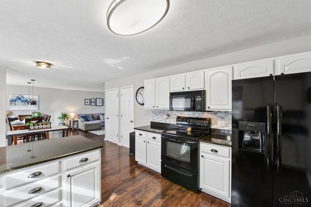 5906 Greywolf Court, Miami Twp, OH 45150