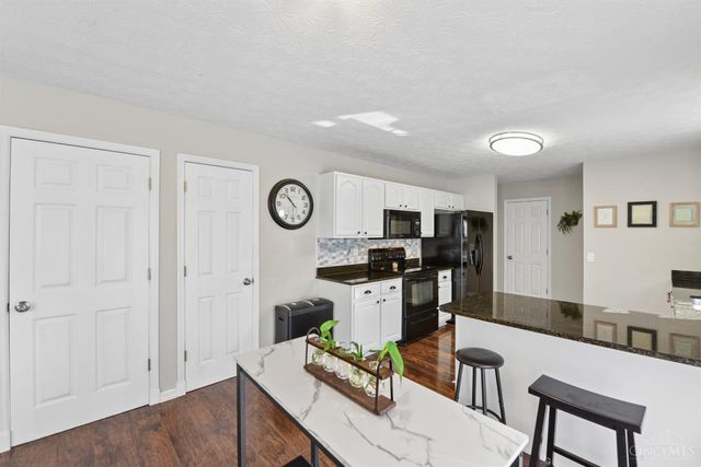 5906 Greywolf Court, Miami Twp, OH 45150