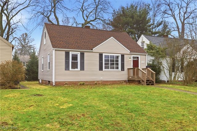 2125 39th Street NW, Canton, OH 44709