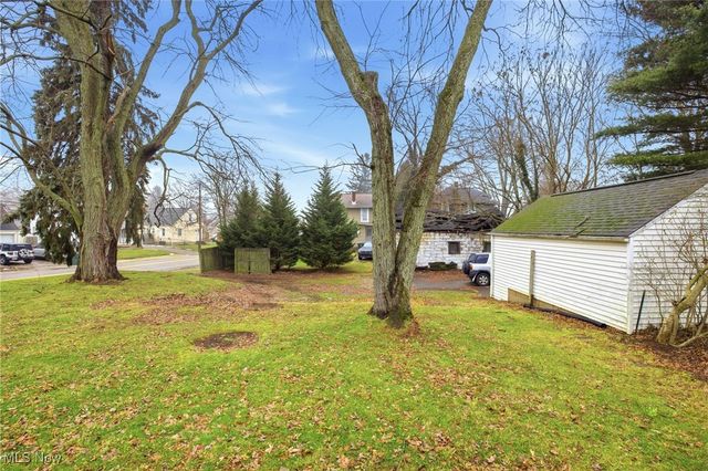 2125 39th Street NW, Canton, OH 44709