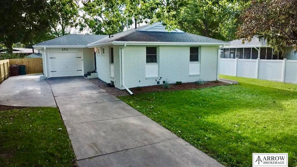 4711 S 45 Street, Lincoln, NE 68516