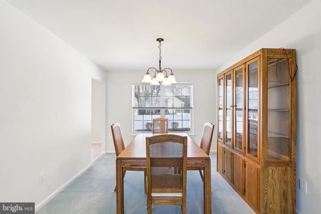 58 WATSON DR, Mount Laurel, NJ 08054