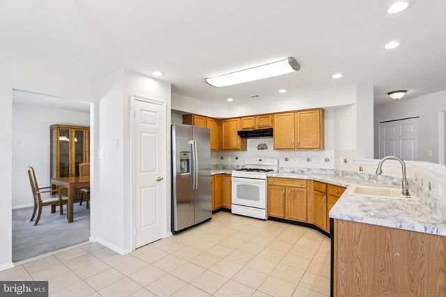 58 WATSON DR, Mount Laurel, NJ 08054