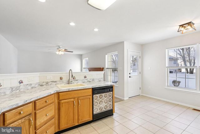 58 WATSON DR, Mount Laurel, NJ 08054