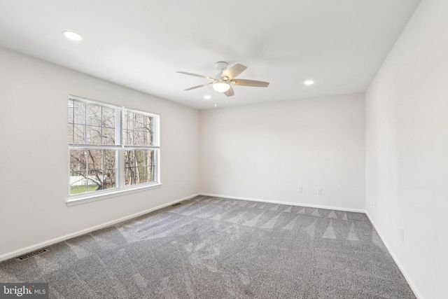 58 WATSON DR, Mount Laurel, NJ 08054