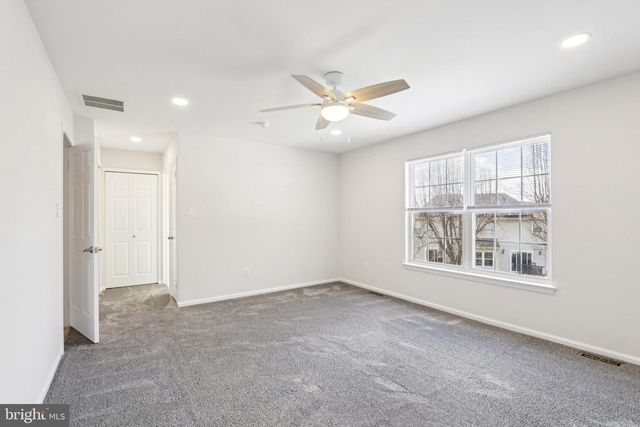 58 WATSON DR, Mount Laurel, NJ 08054