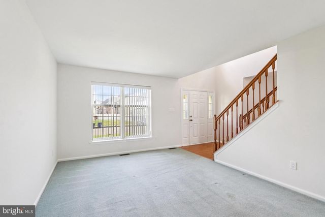 58 WATSON DR, Mount Laurel, NJ 08054