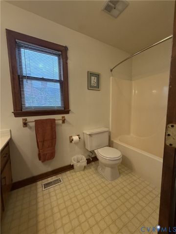 6719 Gateline Dr, North Chesterfield, VA 23234