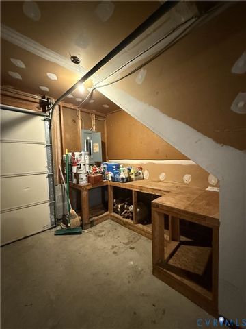 6719 Gateline Dr, North Chesterfield, VA 23234