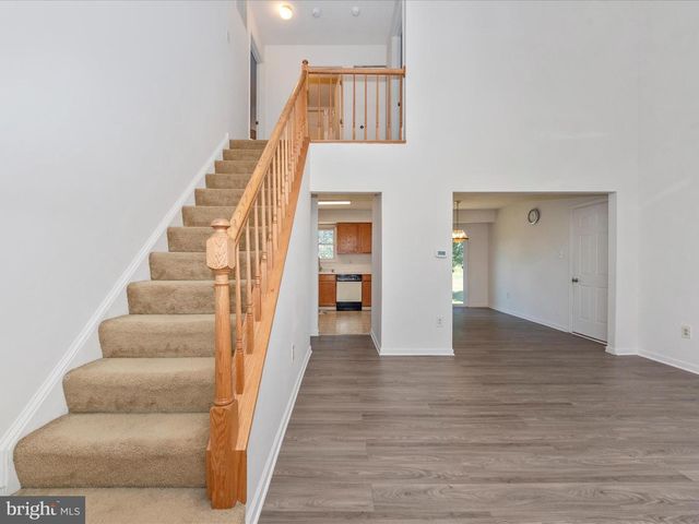 724 SUNNYFIELD LN, Baltimore, MD 21225