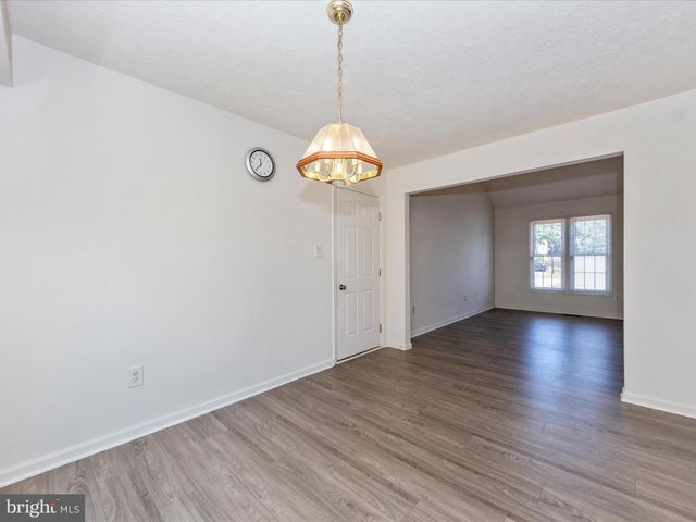 724 SUNNYFIELD LN, Baltimore, MD 21225