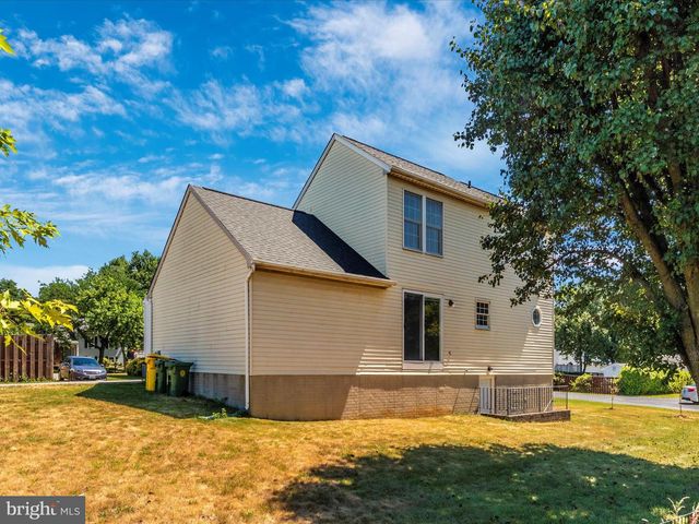 724 SUNNYFIELD LN, Baltimore, MD 21225