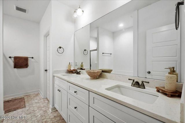 3082 Marion Heights Drive, Kinston, NC 28504