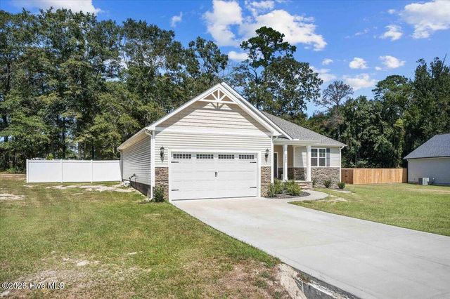 3082 Marion Heights Drive, Kinston, NC 28504