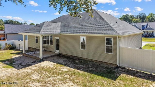 3082 Marion Heights Drive, Kinston, NC 28504