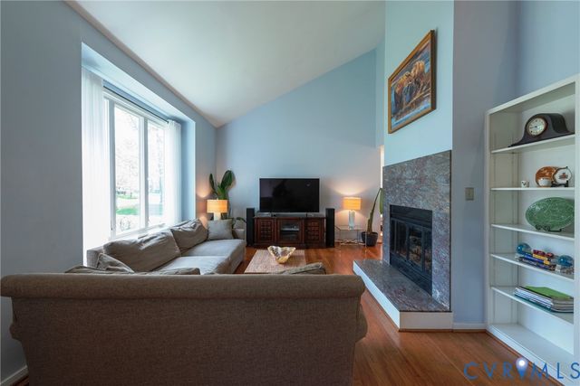 4600 Breithorne Ct, Glen Allen, VA 23060