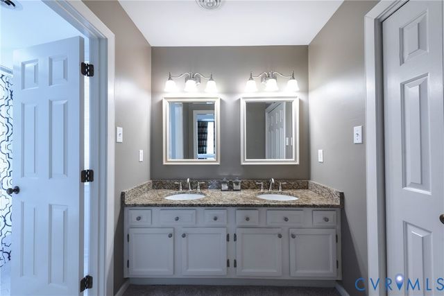 4600 Breithorne Ct, Glen Allen, VA 23060