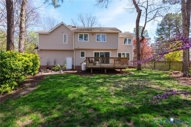 4600 Breithorne Ct, Glen Allen, VA 23060