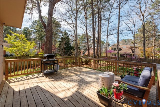 4600 Breithorne Ct, Glen Allen, VA 23060