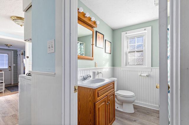 46 Pawkannawkut Drive, South Yarmouth, MA 02664