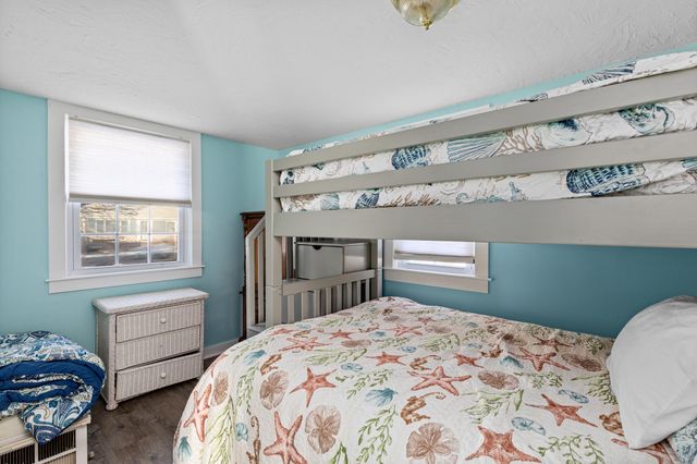 46 Pawkannawkut Drive, South Yarmouth, MA 02664