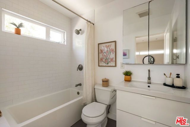 2822 Johnston Street, Los Angeles, CA 90031