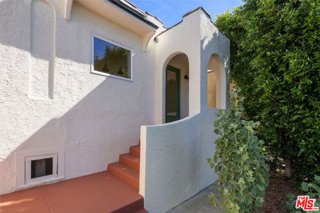 2822 Johnston Street, Los Angeles, CA 90031