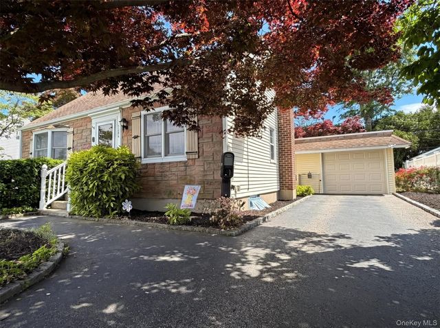 3584 Condor Road, Levittown, NY 11756