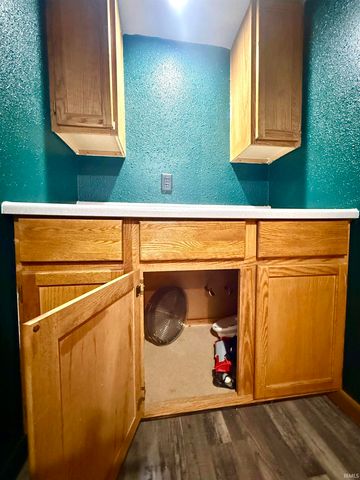 12390 Campfire Drive, Granger, IN 46530