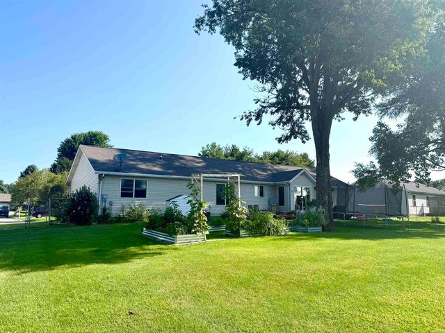 12390 Campfire Drive, Granger, IN 46530