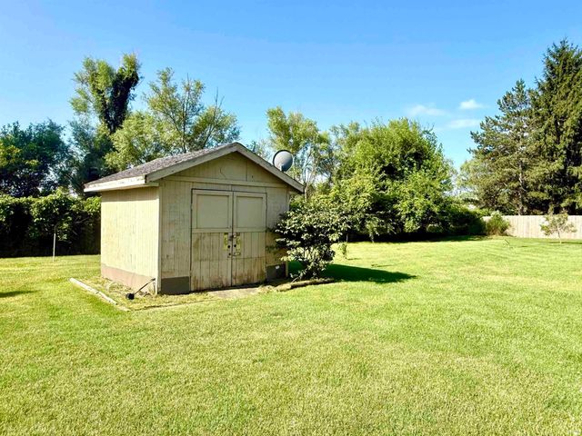 12390 Campfire Drive, Granger, IN 46530