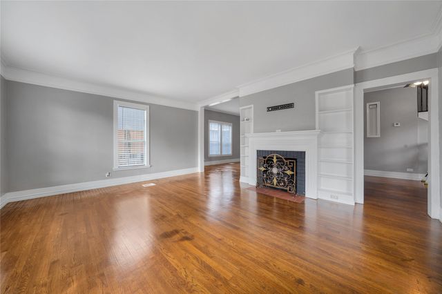 1015 W Walker Street, Denison, TX 75020