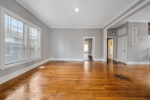 1015 W Walker Street, Denison, TX 75020