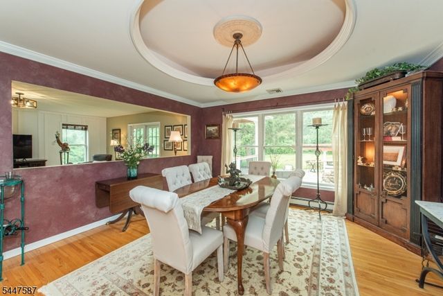 1 Evergreen Dr, Chester Twp., NJ 07930
