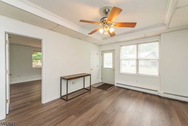1 Evergreen Dr, Chester Twp., NJ 07930