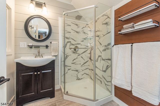 1 Evergreen Dr, Chester Twp., NJ 07930