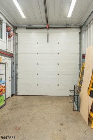 1 Evergreen Dr, Chester Twp., NJ 07930