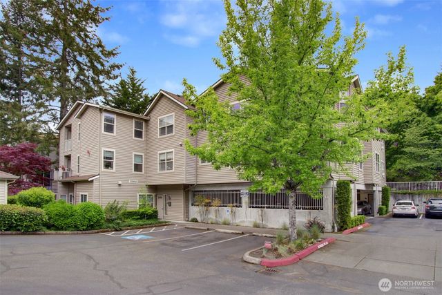 20802 72nd Avenue W #304, Edmonds, WA 98026