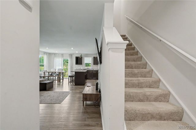 164 South Drive, West Seneca, NY 14218