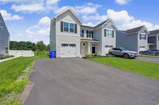 164 South Drive, West Seneca, NY 14218