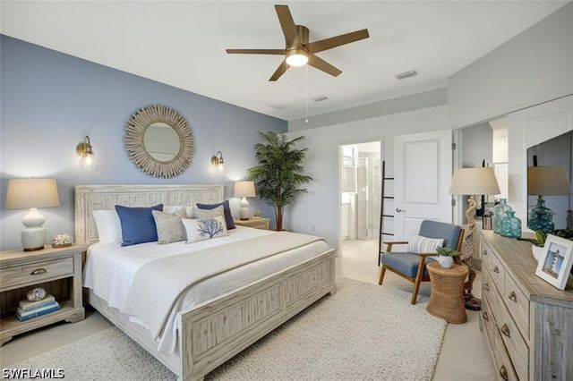 2567 Vine AVE, Naples, FL 34120